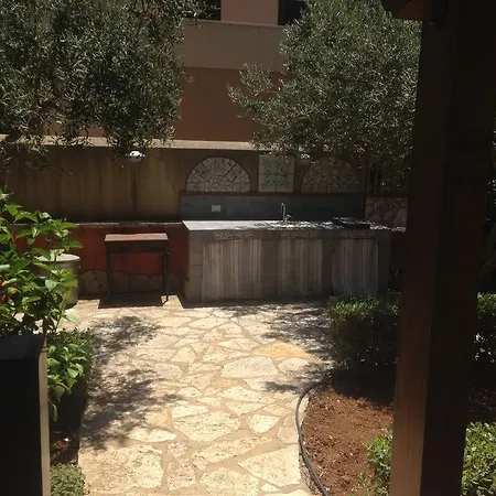 Daphne